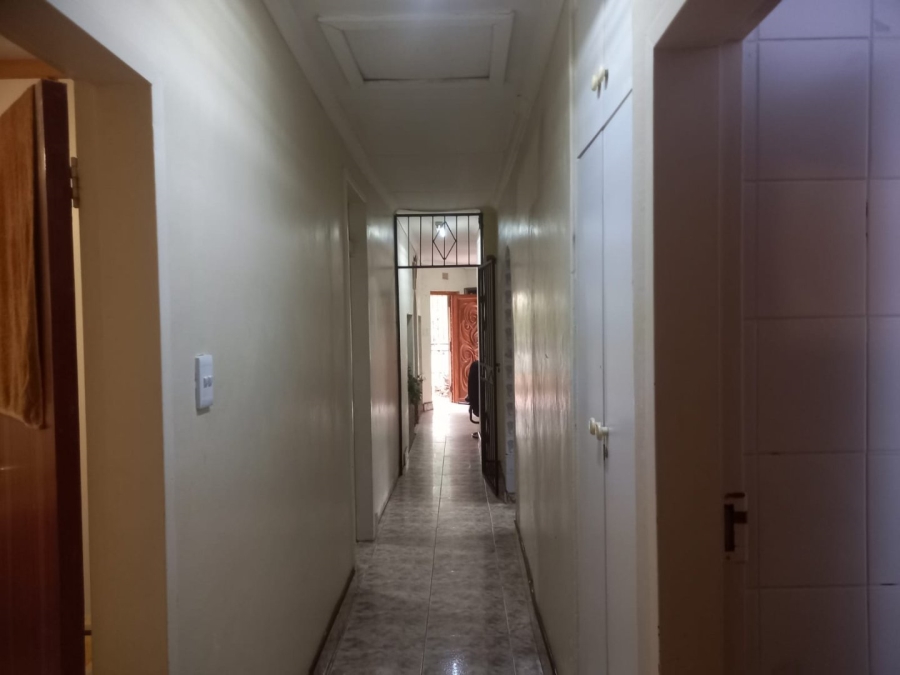 4 Bedroom Property for Sale in Manzil Park North West